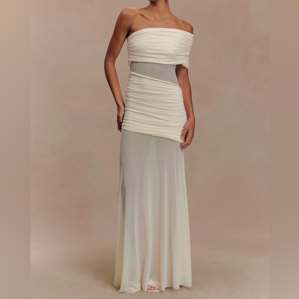 Meshki Dallas Off-Shoulder Cream Dress